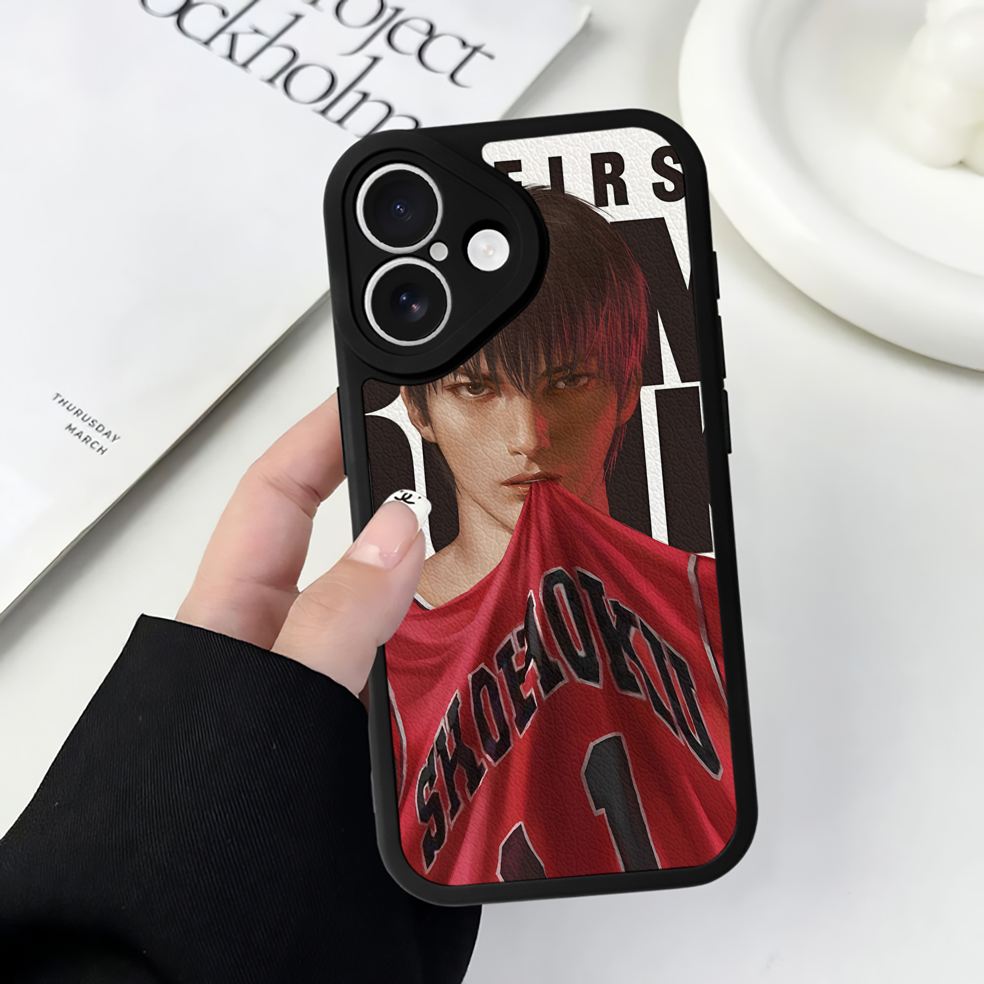 （画像用） SLAM DUNK／スラムダンク 【iPhone 16シリーズ対応】シリコンスマホケース（レザー調） 材質：シリコン